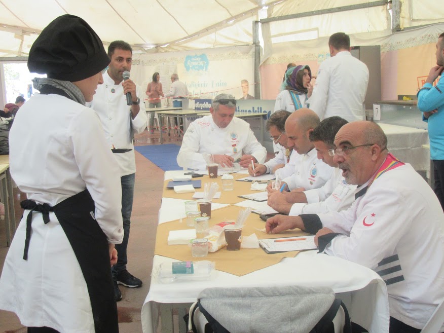 1.İYAGAD Ulusal Yemek Yarışması Bitti